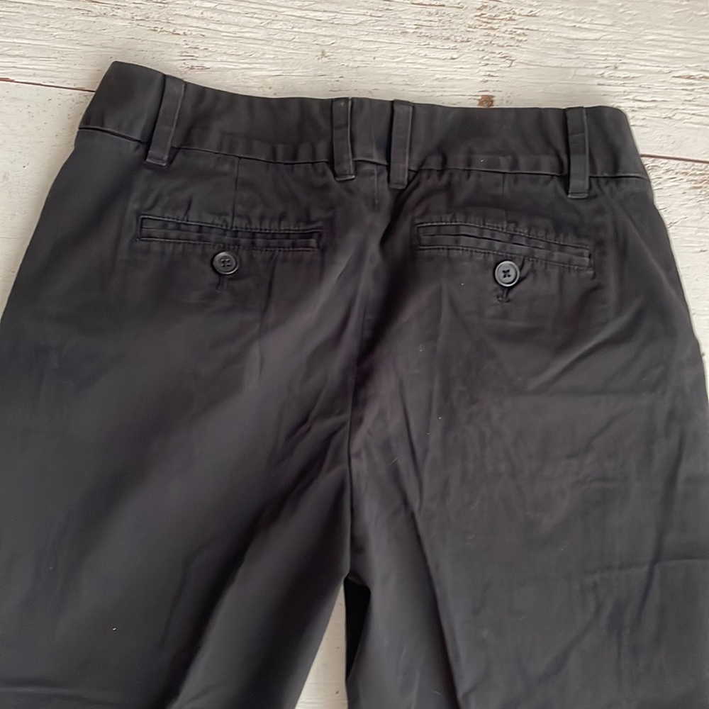 [ Gap Solid Black Straight Leg Cuffed Capri Pants… - image 5